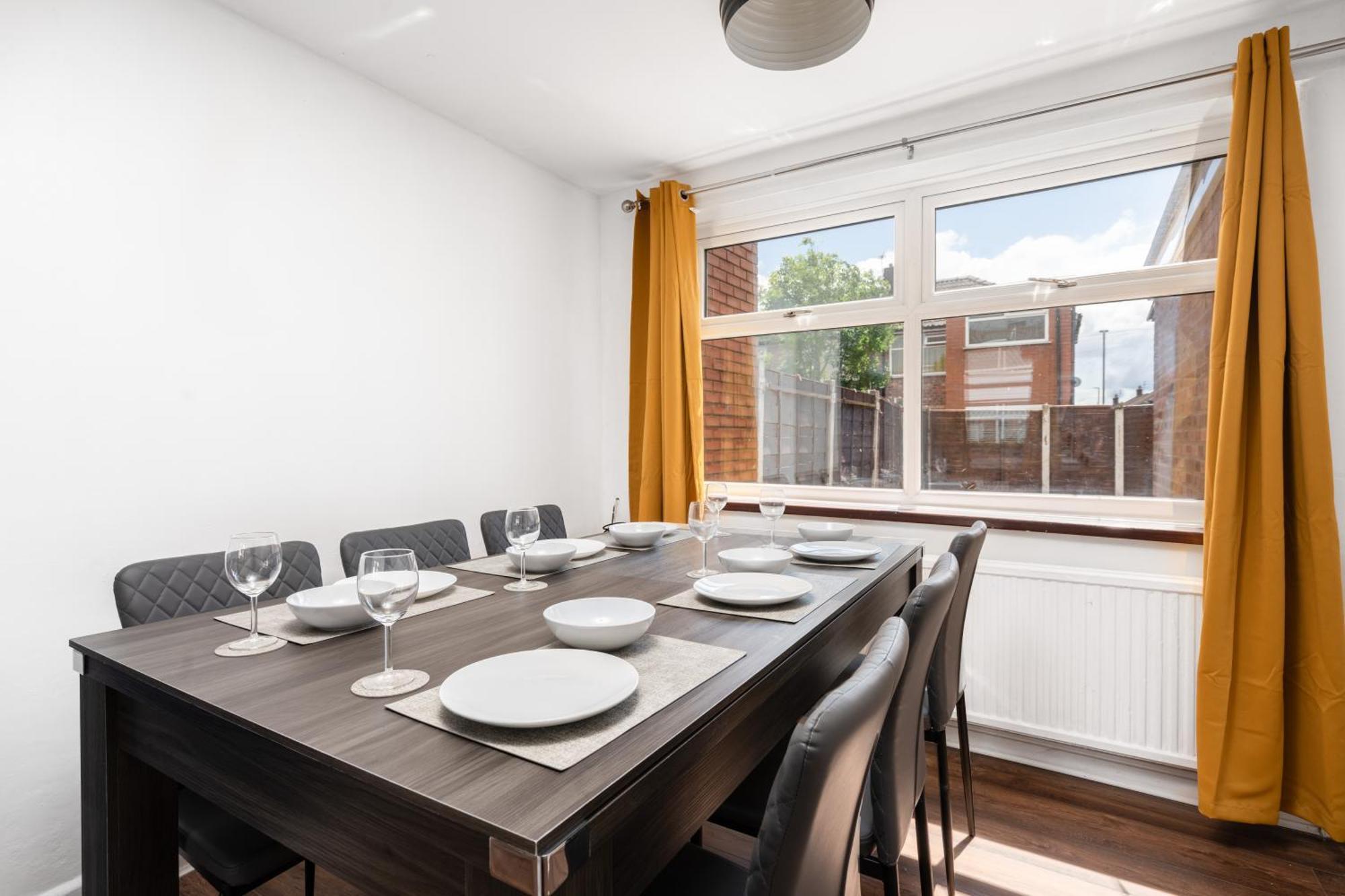 Comfy 3Br Home - Pool Table - Games - Sleeps 8 Манчестер Экстерьер фото